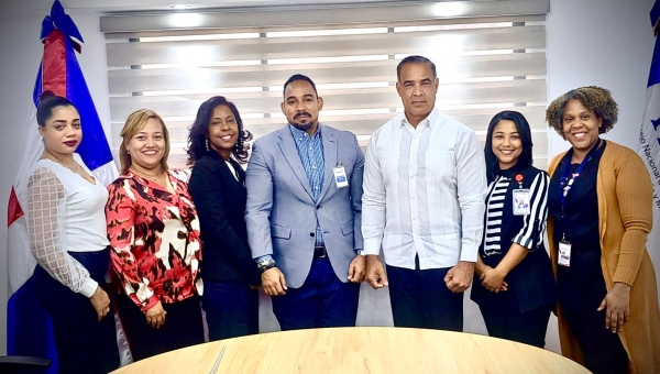 Promipyme Y Conadis Sostiene Reunion Thumbnail